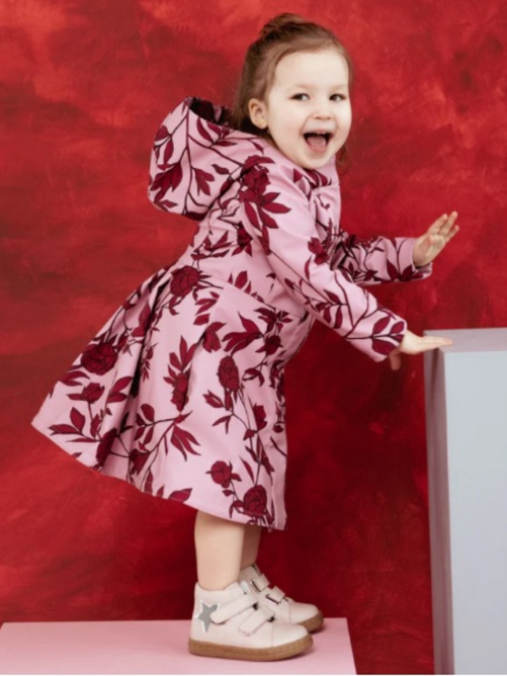 RainSisters Peony Bloom Waterproof Fit & Flare Coat – Size 110/116 (5–6Y) – NWT